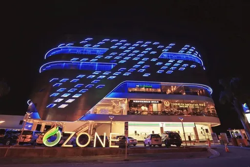 Ozone Hotel Pantai Indah Kapuk Jakarta